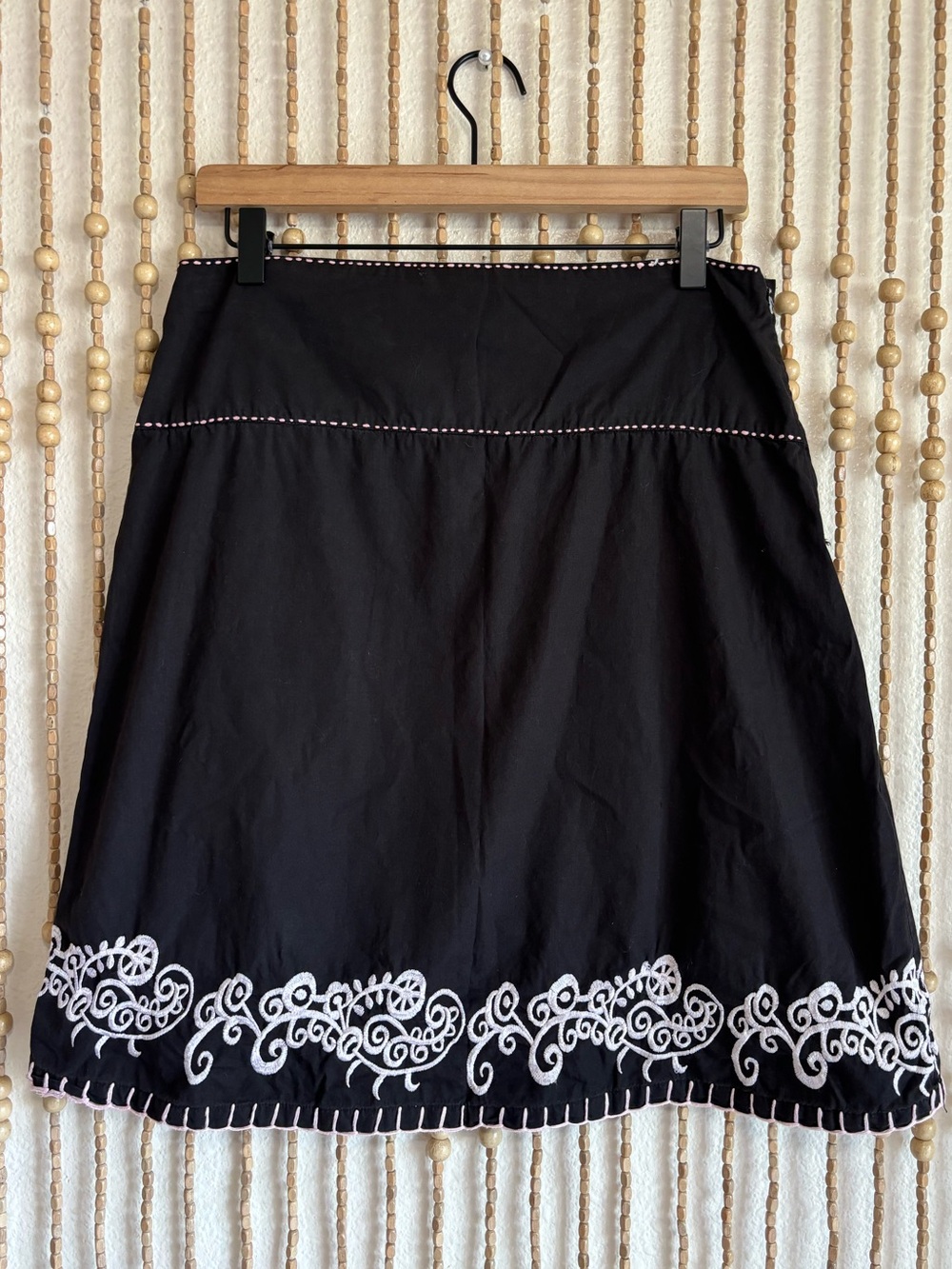 Vintage Prana Black & Pink Y2K Boho Fairy Embroidered Paisley A Line Midi Skirt